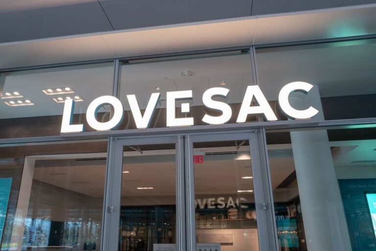Lovesac Names Hearts & Science Media AOR